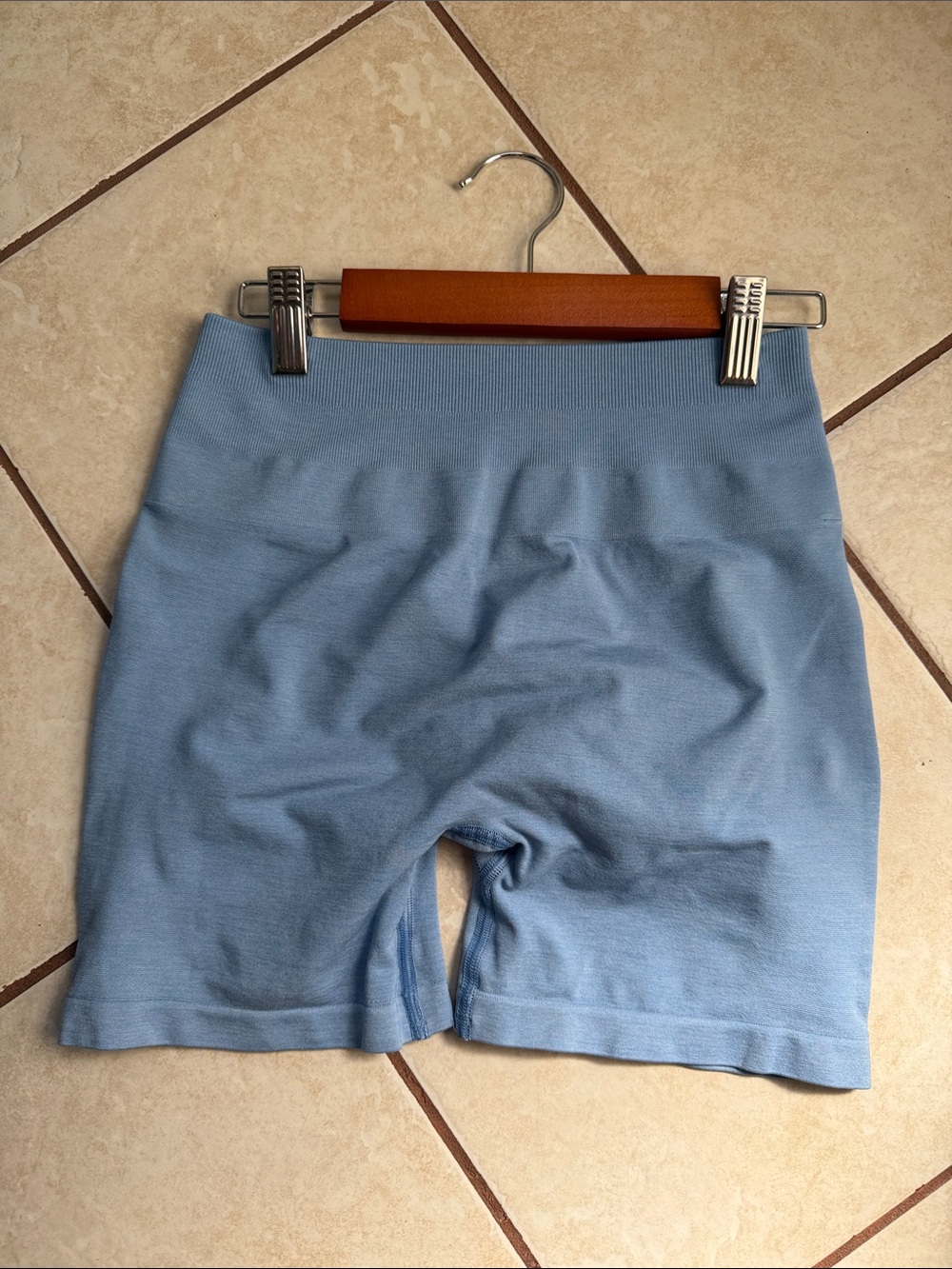 High-Rise Blue Seamless amplify Shorts